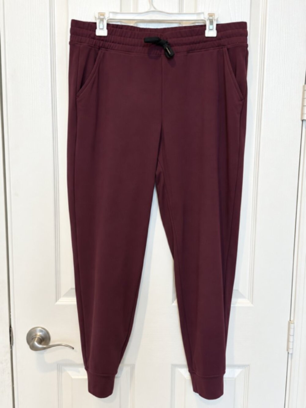 32 Degrees Heat Women’s L Burgundy Jogger Pants Athleisure Stretch Performance